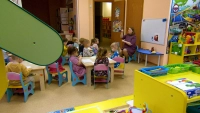 Польза для детей и их родителей: в Петербурге станет больше ясельных групп