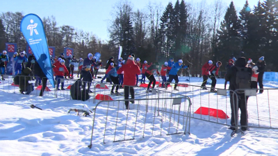 Как в Петербурге прошел главный старт «Лыжни России»