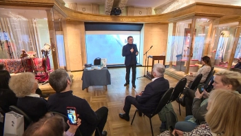 «Кто убивает дождь?»: в Петербурге представили книгу алеутских сказок