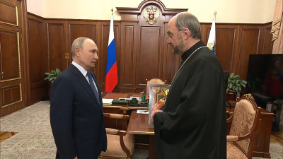 Владимир Путин провёл встречу с руководителем фонда «Круг добра» протоиереем Александром Ткаченко