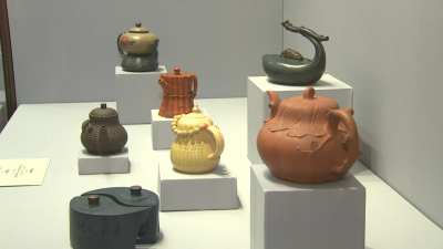 В Эрмитаже представили выставку исинской керамики