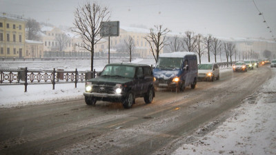 В Петербурге объявили «желтый» уровень опасности из-за снегопада и сильного ветра