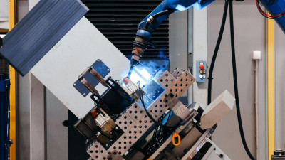 Александр Беглов: Петербургская промышленность работает на повышение конкурентоспособности России