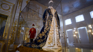 В Царском Селе взошло «Северное солнце». Выставка позволяет в деталях рассмотреть работы мастериц золотошвейного искусства