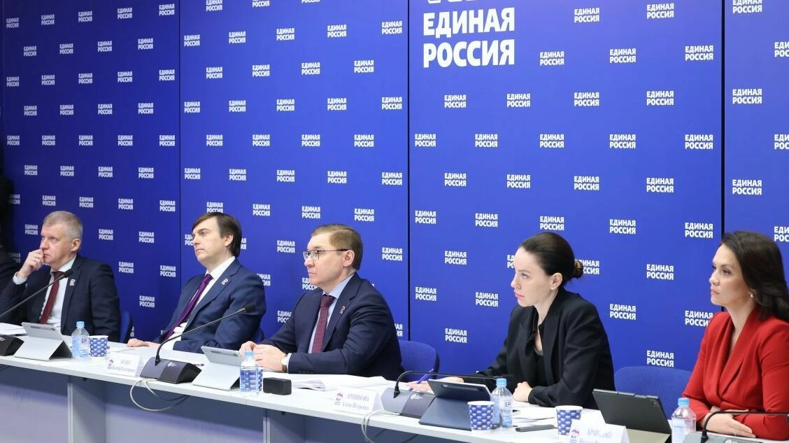 Выполнение народной программы «Единой России» обеспечило местами в школах 1,1 миллиона учеников по всей стране - tvspb.ru