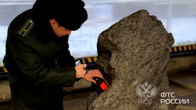 Научная ценность огромная: найденный в петербургском порту метеорит «расскажет» ученым о древних планетах