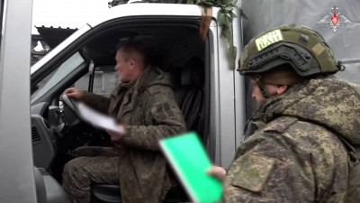 Бойцы военной полиции Южного военного округа поддерживают порядок на освобожденных территориях