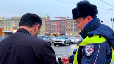 Нелегальных таксистов в Петербурге накрыли массовыми проверками