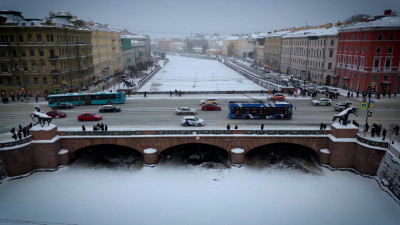 Петербуржцев предупредили о температурных качелях в ближайшие дни