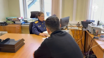 В Ленобласти директора муниципальной службы задержали за взятку в 6,5 млн рублей