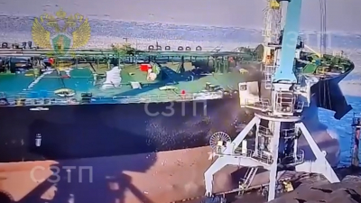 Грузовое судно навалилось на причал в Усть‑Луге: транспортная прокуратура проводит проверку