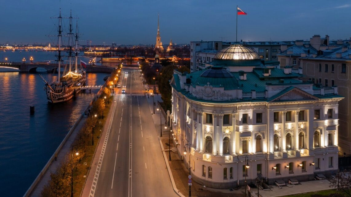 Александр Беглов: Наша задача – сохранить богатейшее наследие Петроградского района и развивать его, как современный, комфортный и привлекательный для жизни - tvspb.ru