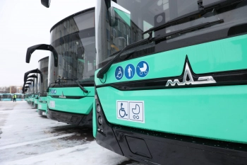 Сто новых электробусов МАЗ выйдут на маршруты Петербурга в 2026 году