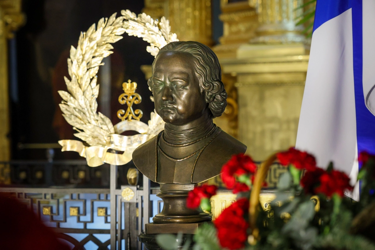 Александр Беглов: Исторически Петербург живёт духом побед Петра Первого - tvspb.ru