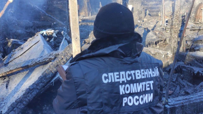 Три человека погибли при пожаре в Курортном районе, возбуждено уголовное дело