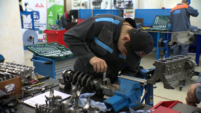 От беспилотников до ювелирного дела: в Петербурге продолжается чемпионат «Профессионалы»