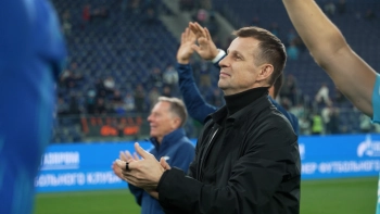 «Талантливый спортсмен, выдающийся тренер»: Александр Беглов поздравил главного тренера ФК «Зенит» Сергея Семака с 50-летием