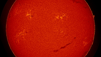 На поверхности Солнца появилась «улыбка» размером в 1,5 млн километров