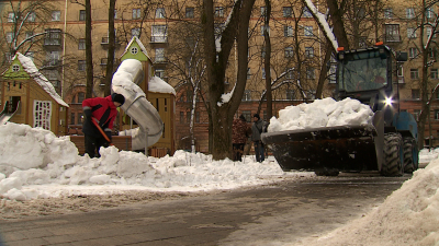 44 тысячи кубометров снега переплавили за минувшие выходные в Петербурге