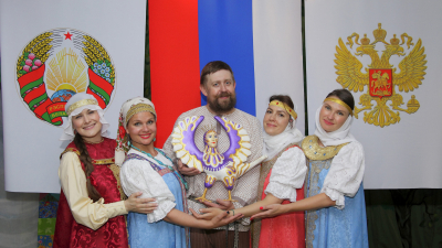 Театр «Сказкин Дом» представит спектакль «Волшебная птица Дружба»