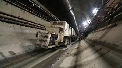 Щит «Надежда» дошел до будущей станции метро «Каменка»