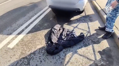 Пять ударов ножом в лицо и туловище: в Петербурге курсант института МВД пострадал при задержании преступника