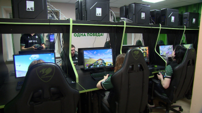 В Политехе Петра Великого создали тренировочную площадку для гонок дронов