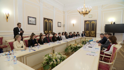 Александр Беглов: Стартовала подача заявок на стажировку для студентов и выпускников вузов «Открытый Смольный 2.0»