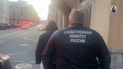 В Петербурге раскрыта схема фиктивной регистрации 200 мигрантов: среди обвиняемых — сотрудница полиции