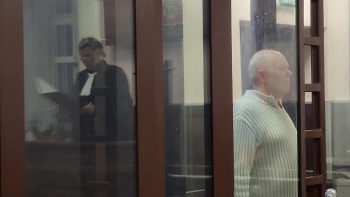 После наезда на семью в Пушкине 79-летнему водителю запретили садиться за руль и выезжать из города