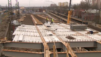 Строители завершили надвижку пролётного строения Цимбалинского путепровода в одном направлении
