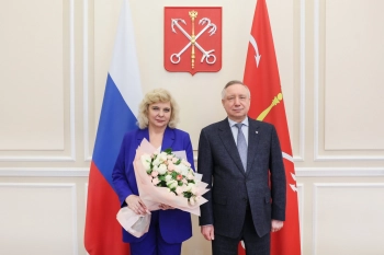 Александр Беглов обсудил ключевые аспекты правозащитной деятельности с Уполномоченным по правам человека в Петербурге Светланой Агапитовой