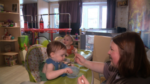 Помощь многодетным семьям. Услуги социальной няни