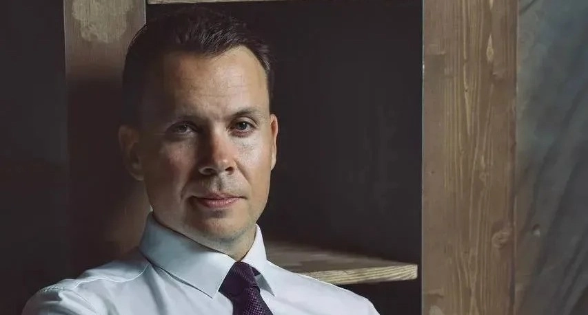 Вадим Синильников рассказал, как оценивает роль женщины в современном российском обществе - tvspb.ru