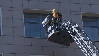 В Петербурге прошли учения МЧС: к гостинице «Россия» стянули десятки экипажей