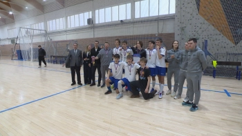 В Петербурге определились победители регионального турнира «Кожаный мяч — школьная футбольная лига»