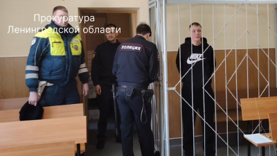 14 судимостей ничему не научили: мужчина украл драгоценности на 200 тыс. рублей и теперь снова за решеткой