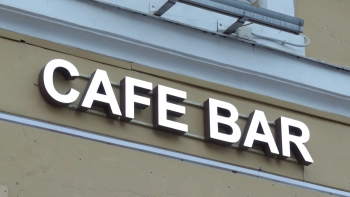 Кирилл Поляков: Петербургским предпринимателям помогут адаптироваться к новым правилам использования иностранных слов