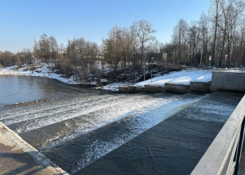Александр Беглов: Гидротехнические сооружения Петербурга готовы к безопасному пропуску талых вод