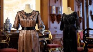 «Эпоха и стиль». Выставка исторических костюмов в интерьерах Юсуповского дворца на Мойке