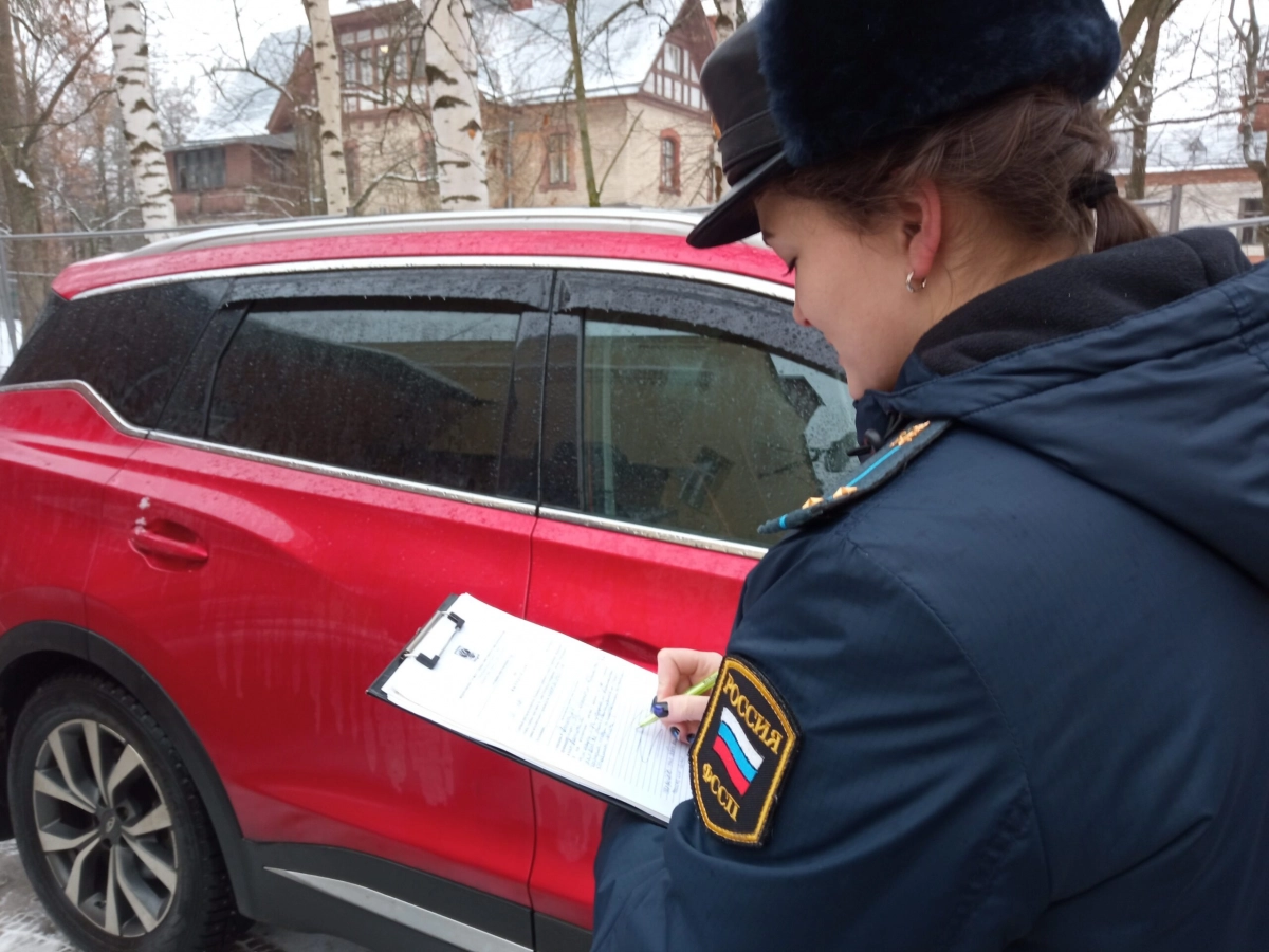 11 конфискованных у осужденных петербуржцев автомобилей отправились в зону СВО - tvspb.ru