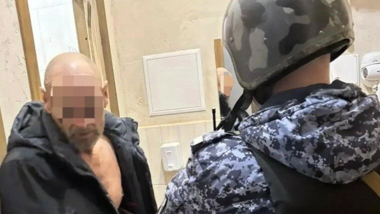 В отеле на Измайловском ловили голого мужчину, желавшего погостить в каждом номере - tvspb.ru
