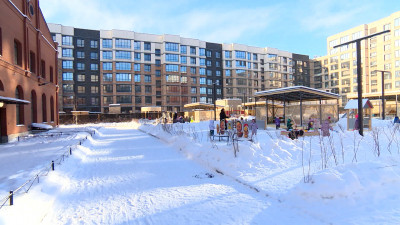 В Петербурге начнут принимать в детсады детей с одного года