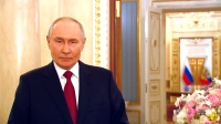 Владимир Путин поздравил россиянок с Международным женским днем