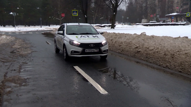 За снег в Петербурге ответят рублем: нарушители правил уборки заплатили 30 миллионов