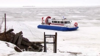 Ледяная ловушка: 14 марта сотрудники МЧС спасли 15 рыбаков в акватории Петербурга и Ленобласти