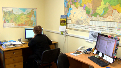 Александр Беглов поздравил работников гидрометеорологической службы с праздником