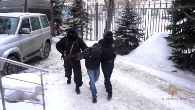 Угрожали расправой и отбирали имущество: в Челябинской области задержали более 20 вымогателей