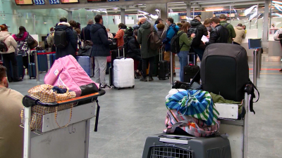 В Пулково начали подготовку рейсов на вылет