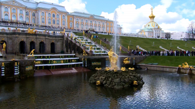 В музее-заповеднике «Петергоф» назвали дату запуска фонтанов